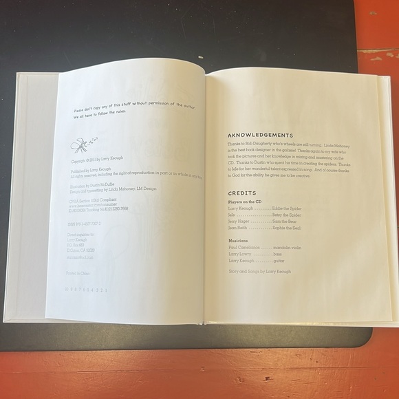 Eddie and Betsy two it’s bitsy spiders Book with Audio CD. VINTAGE. BRAND NEW! - Picture 3 of 5